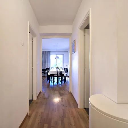 Lejlighed Chesa Romantica 17 By Interhome